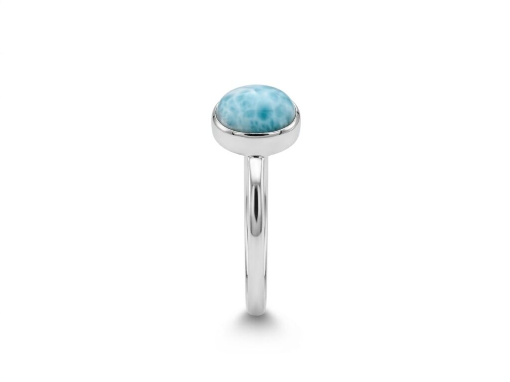Elegant Oval Larimar Ring